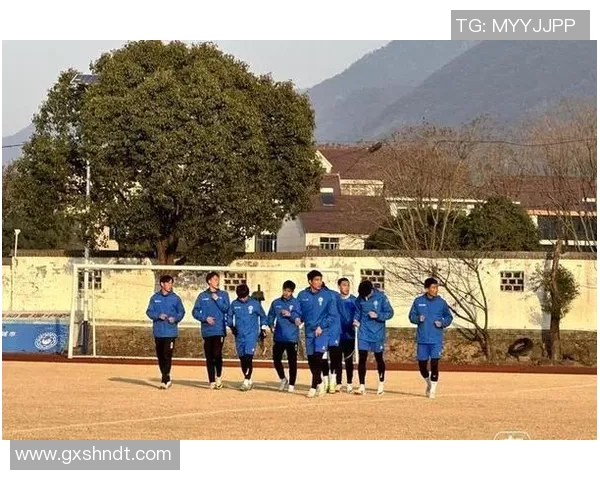 热议足球：杭州足球队的战术变革