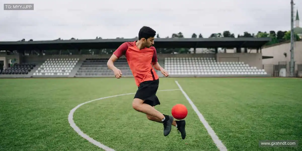 限量版纪念徽章，收藏属于你的体育记忆！🎖️